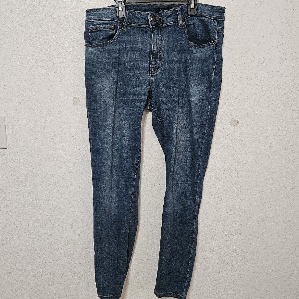 Frye jeans skinny size 10